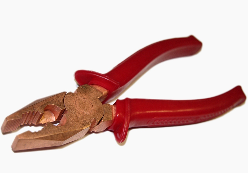 картинка Плоскогубцы 200мм омед. комб. д/р (Камышин) от компании Иж-тул