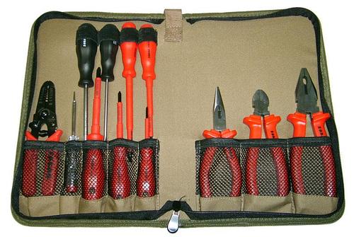 картинка Набор электрика 12 пр. пенал Skrab /42022/ от компании Иж-тул